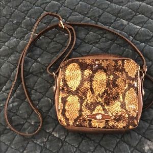 Elliott Luca crossbody